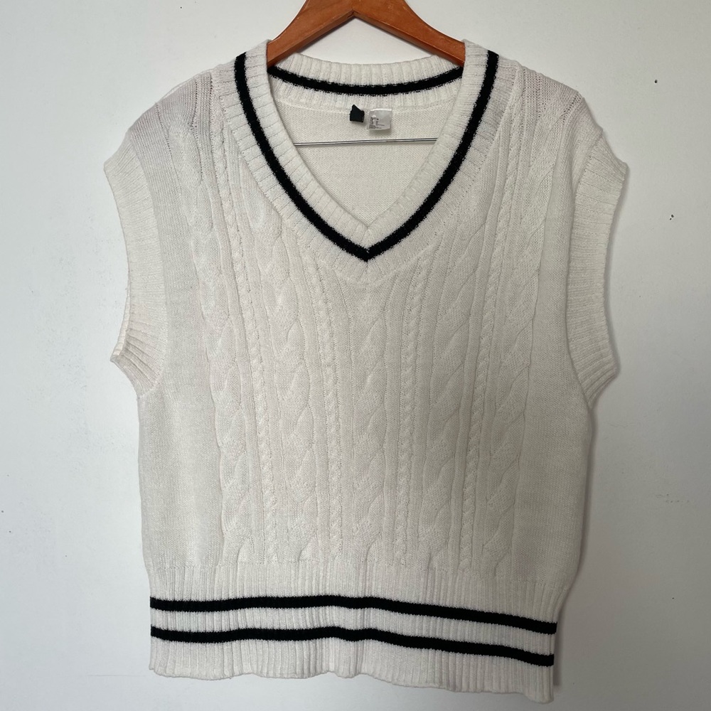 Medium Vest